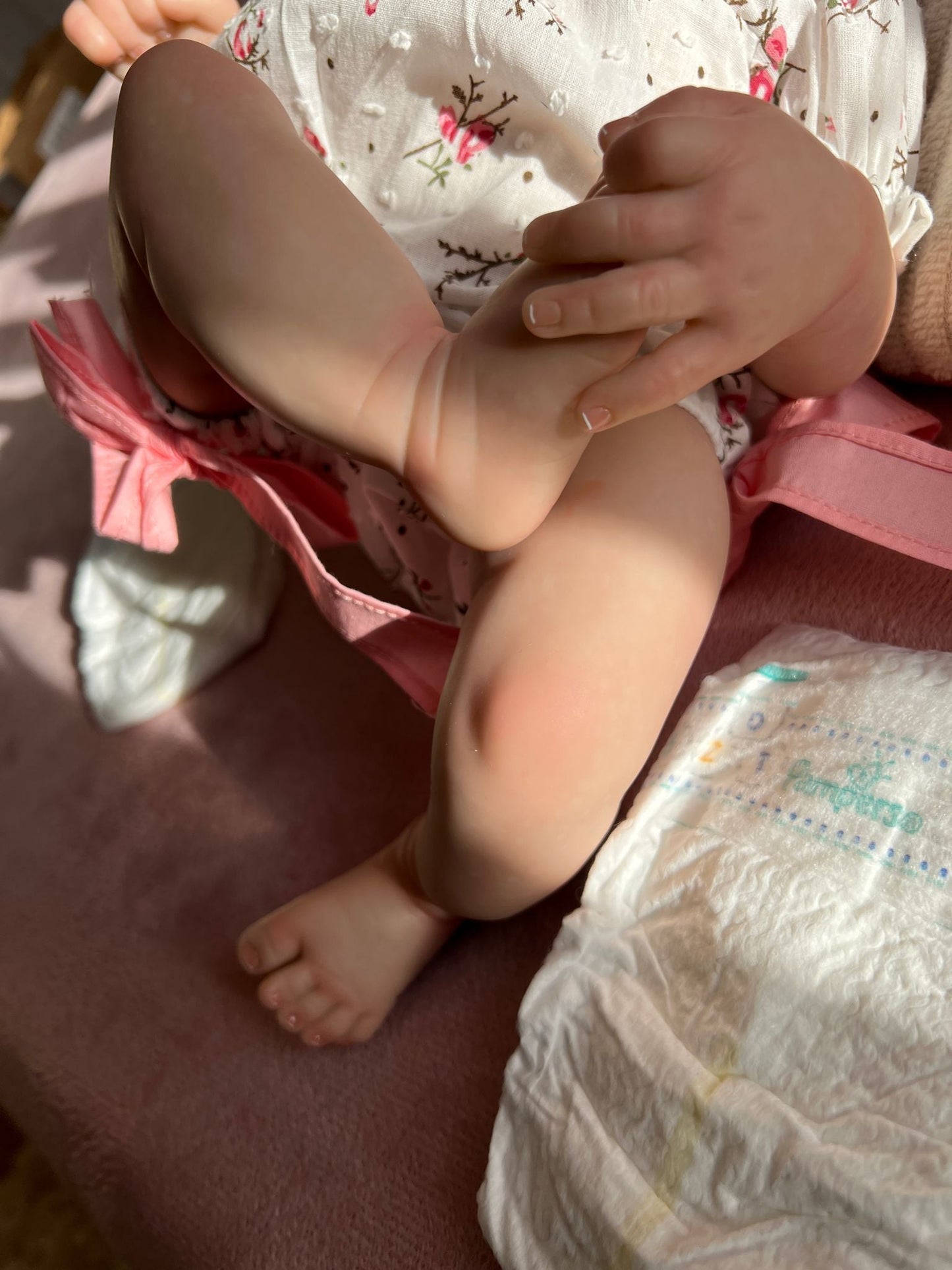 Muñeca reborn niña realista de vinilo 45 cm