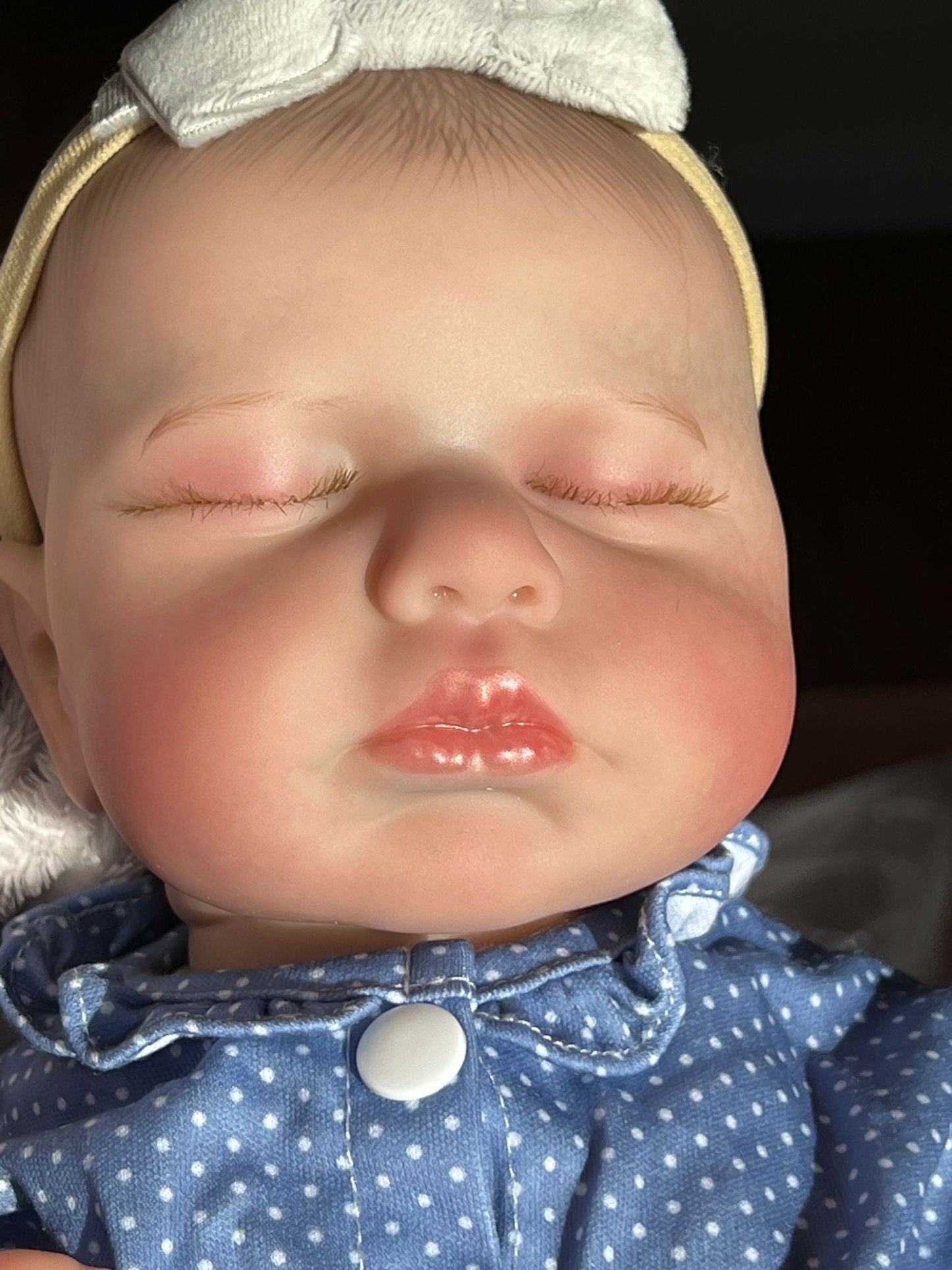 Muñeca reborn niña realista de vinilo 50 cm