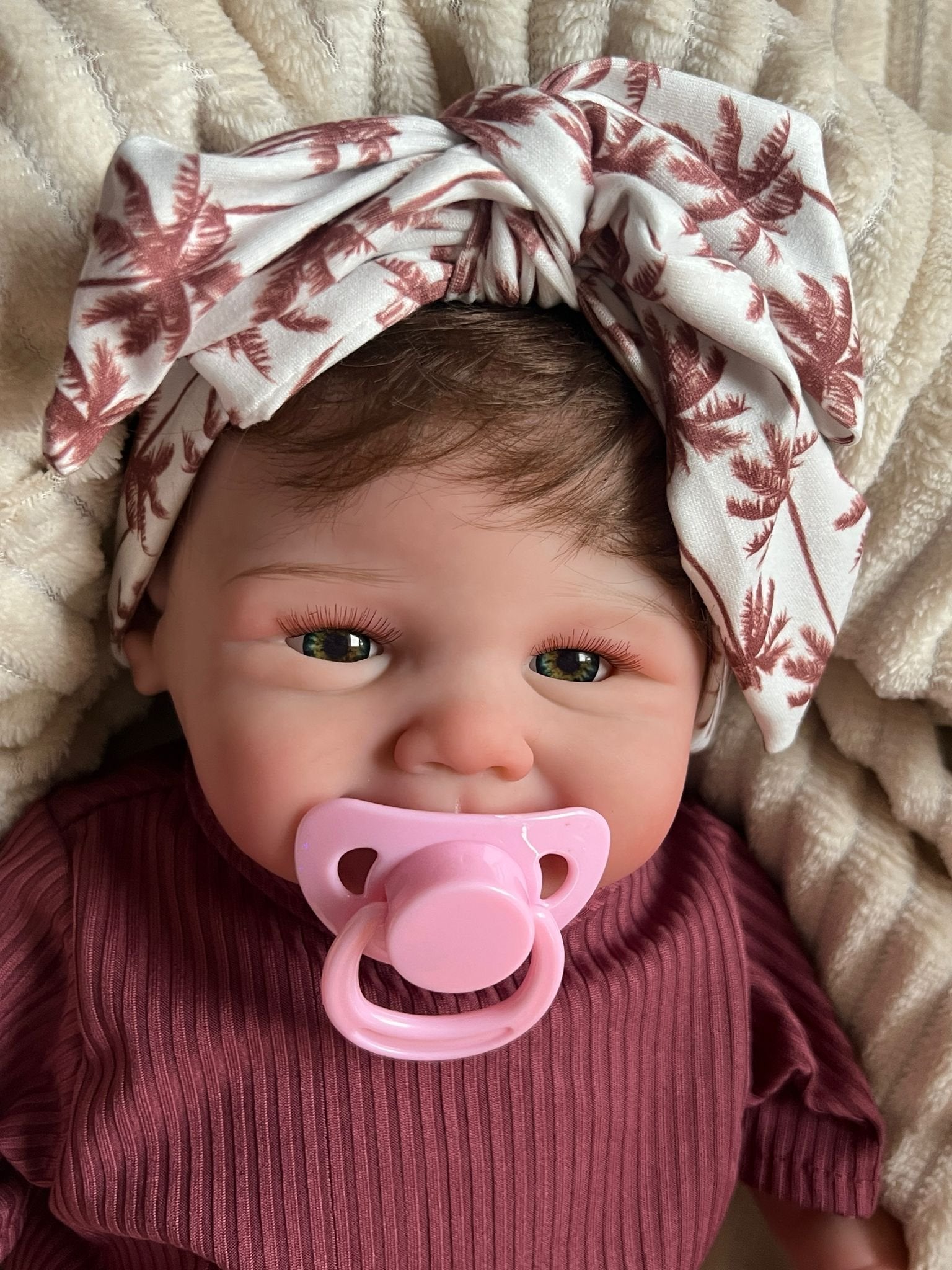 Muñeca reborn niña realista de vinilo 45 cm