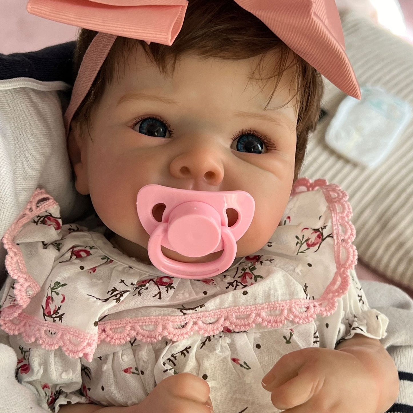 Muñeca reborn niña realista de vinilo 45 cm