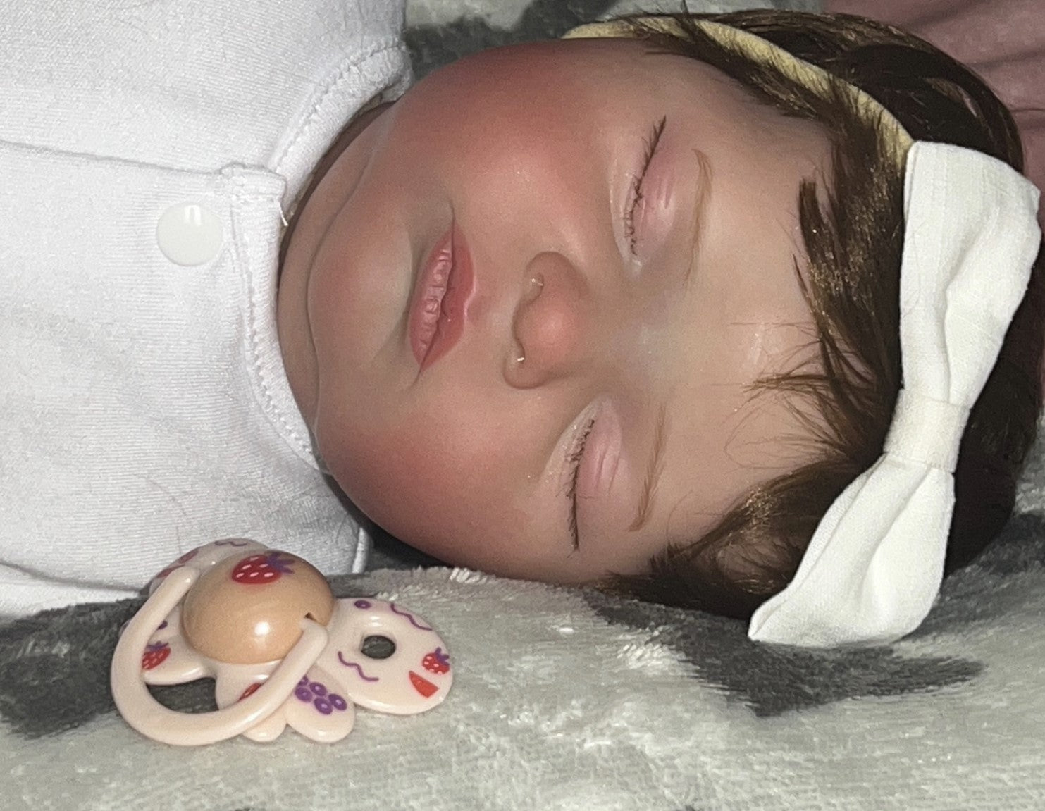 Muñeca reborn niña realista de silicona 50 cm